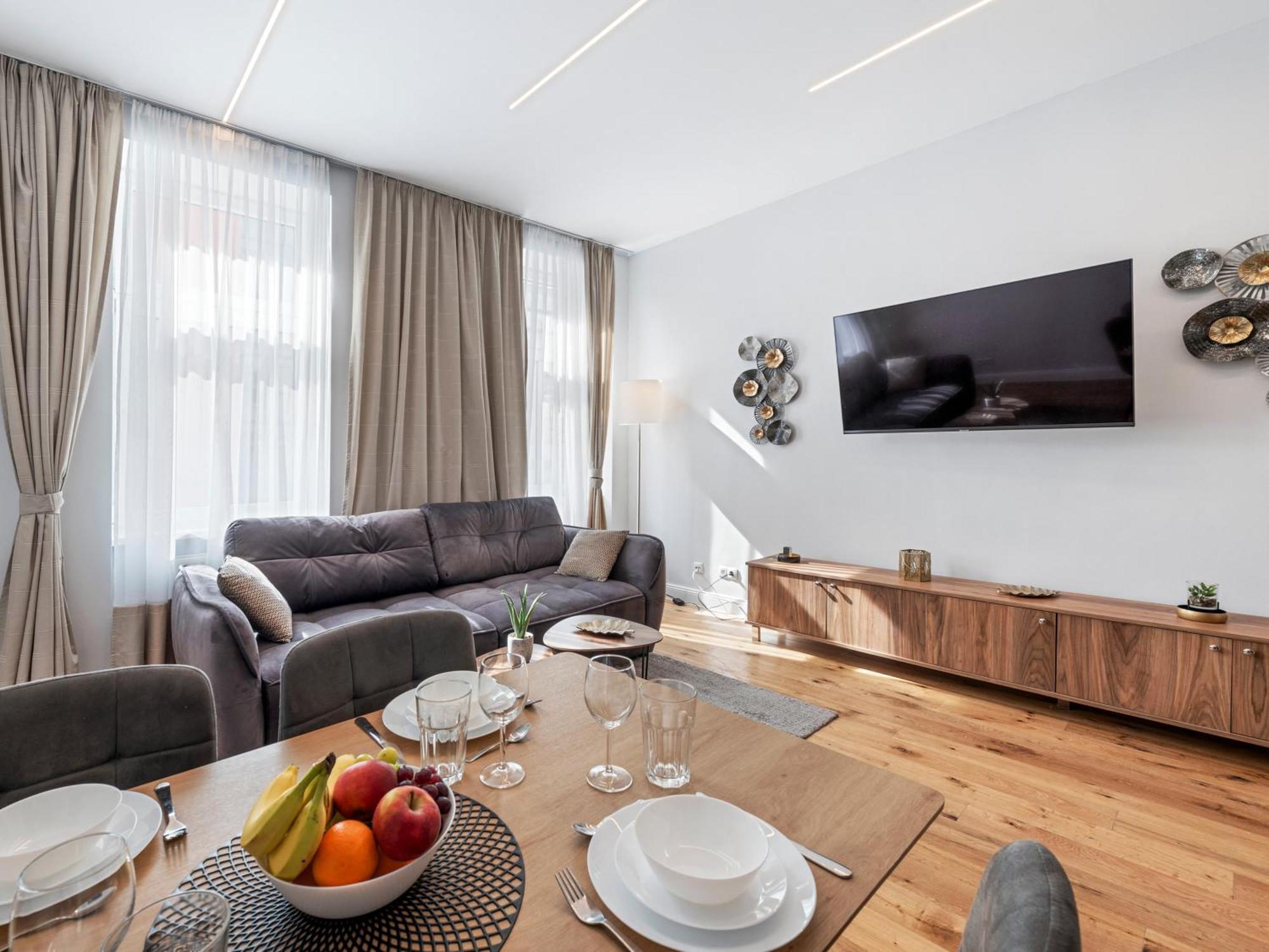 Sky9 Apartments District 17 Vienna Exterior photo